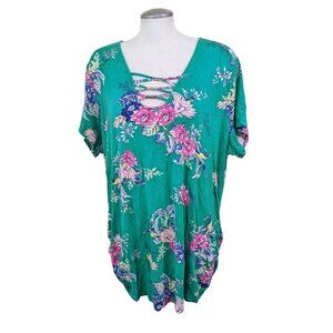 Womens Plus Size 3X Top Kelly Green Floral Criss Cross Neckline Ruched Side